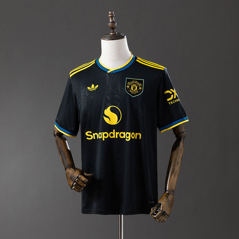 Manchester United svart tredjetröja 2025/26 - kortärmad herrtröja