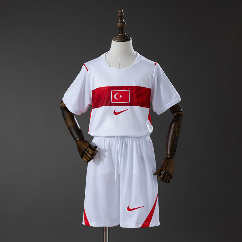 Turkiet 2026 bortatröja barn - vit VM fotbollströja med shorts
